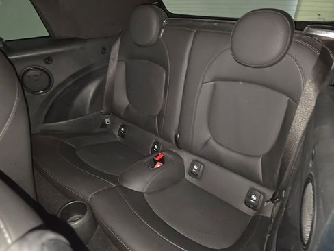 Used 2023 MINI Cooper S FWD image 8