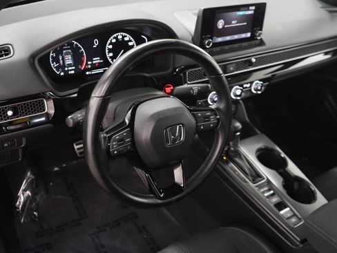 Used 2023 Honda Civic Sport image 19