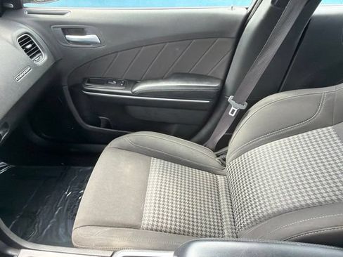 Used 2023 Dodge Charger SXT RWD image 13