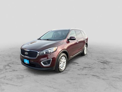 Used 2018 Kia Sorento LX AWD/4WD image 5