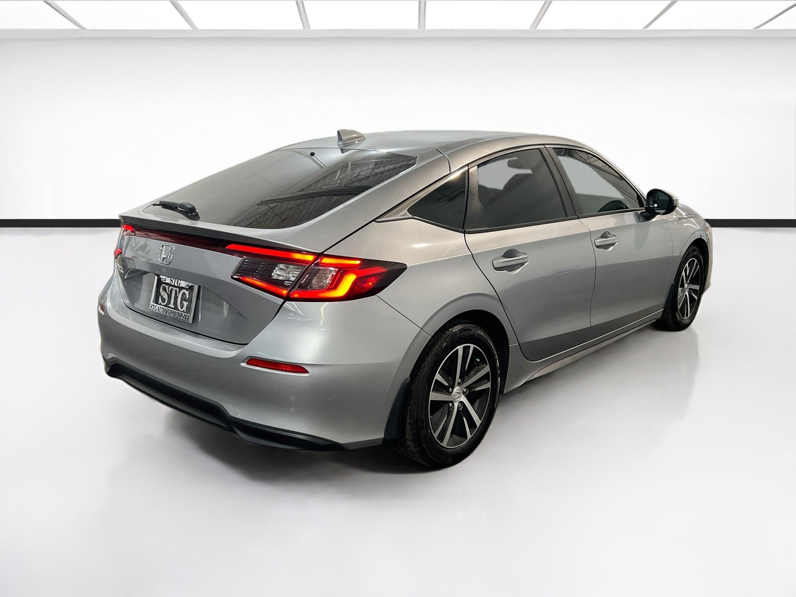 Used 2022 Honda Civic LX image 4