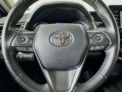 Used 2022 Toyota Camry SE FWD image 31