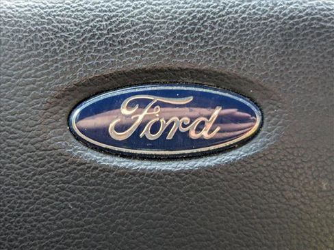 Used 2019 Ford F150 Lariat image 10