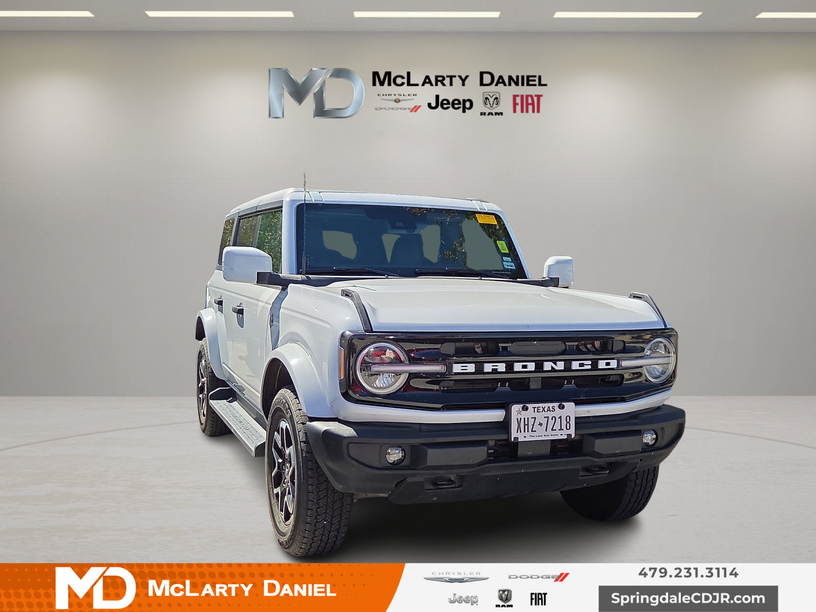 Used 2026 Ford Bronco Outer Banks AWD/4WD image 1