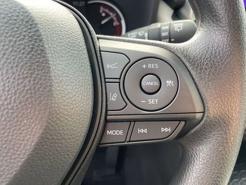 New 2025 Toyota RAV4 XLE image 30