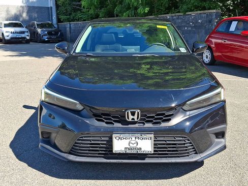 Used 2024 Honda Civic EX-L image 2
