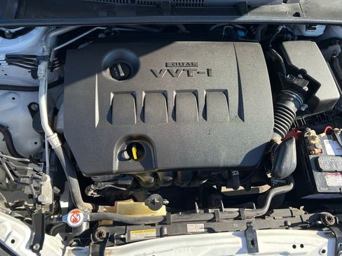 Used 2019 Toyota Corolla LE image 36