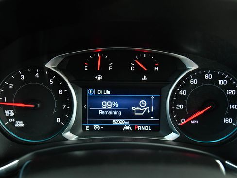 Used 2020 Chevrolet Equinox LT image 25