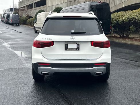 New 2026 Mercedes-Benz GLB 250 image 6
