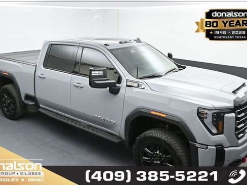 Used 2025 GMC Sierra 2500 AT4 w/ AT4 Preferred Package AWD/4WD image 17