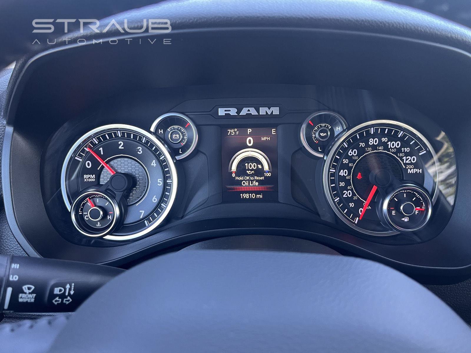 Used 2024 RAM 1500 Big Horn AWD/4WD image 23