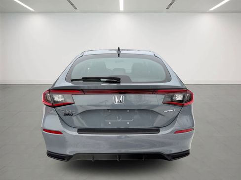 Used 2022 Honda Civic Sport image 5