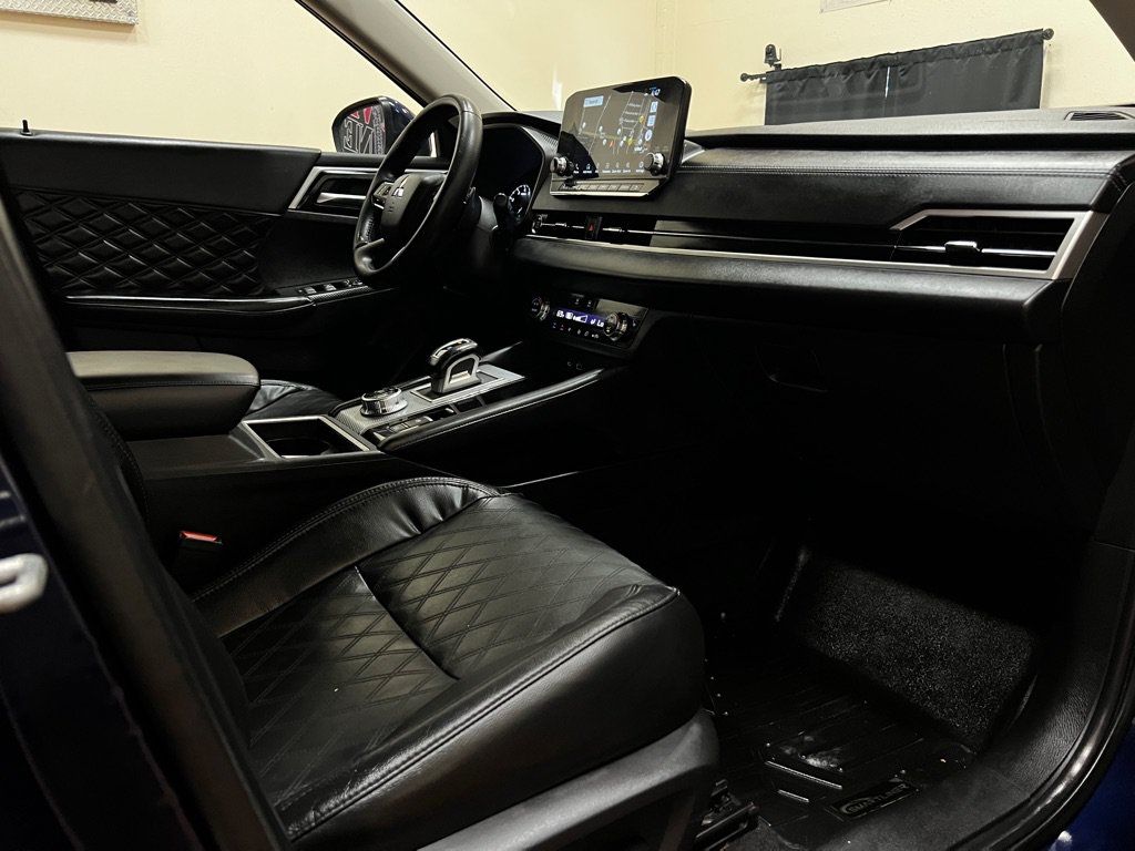 Used 2022 Mitsubishi Outlander SEL FWD image 28