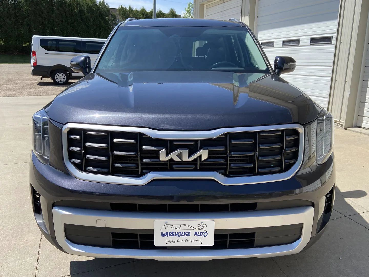 Used 2025 Kia Telluride S AWD/4WD image 3