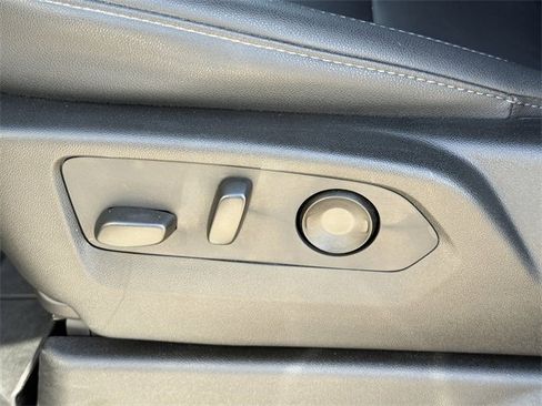 Certified 2024 Chevrolet Tahoe Z71 w/ Z71 Off-Road Package image 19