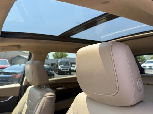 Used 2020 Cadillac XT5 Premium Luxury w/ Platinum Package image 42