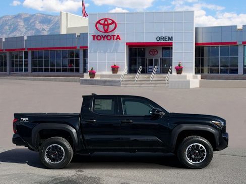 New 2026 Toyota Tacoma TRD Off-Road AWD/4WD image 3