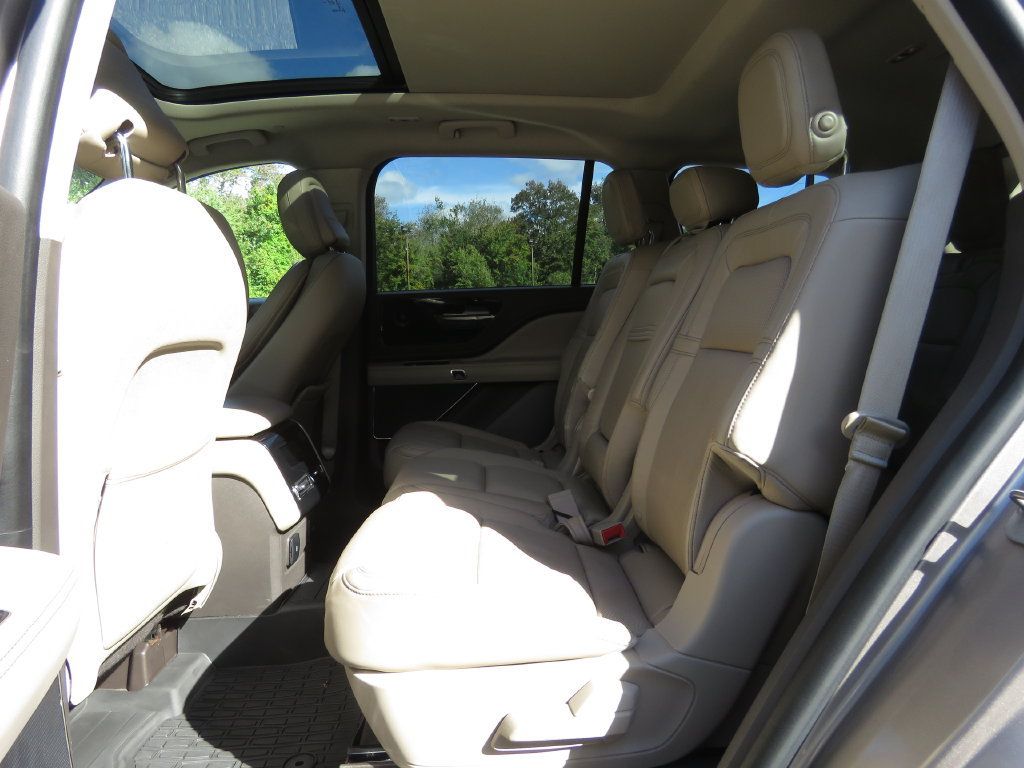 Used 2020 Lincoln Aviator Reserve w/ Equipment Group 201A AWD/4WD image 21