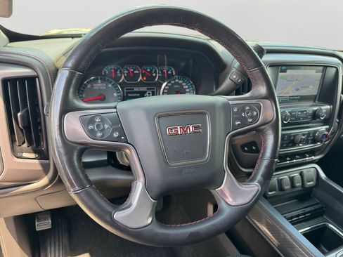 Used 2018 GMC Sierra 1500 SLT w/ All Terrain Package AWD/4WD image 16
