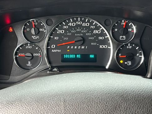 Used 2018 Chevrolet Express 2500 LT w/ LT Preferred Equipment Group image 14