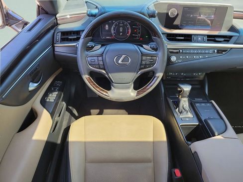 Used 2021 Lexus ES 350 w/ Premium Package FWD image 11