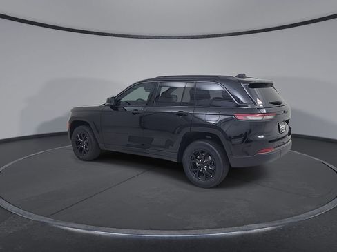 New 2026 Jeep Grand Cherokee Altitude AWD/4WD image 10
