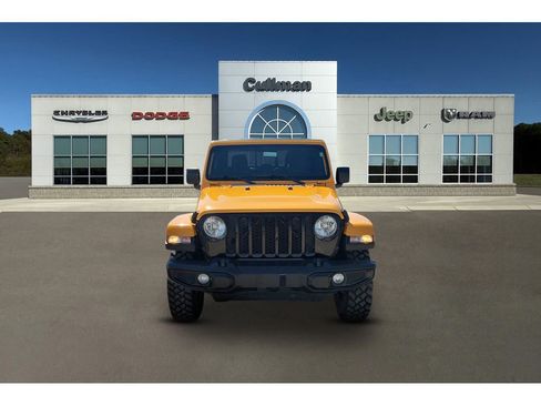 Used 2021 Jeep Gladiator Sport AWD/4WD image 8