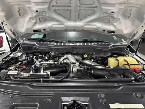 Used 2022 Ford F350 Platinum AWD/4WD image 41