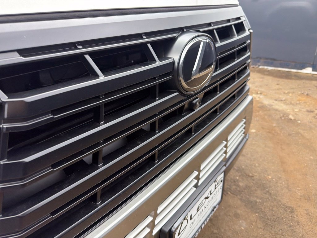 New 2026 Lexus GX 550 w/ Cold Area Package AWD/4WD image 25
