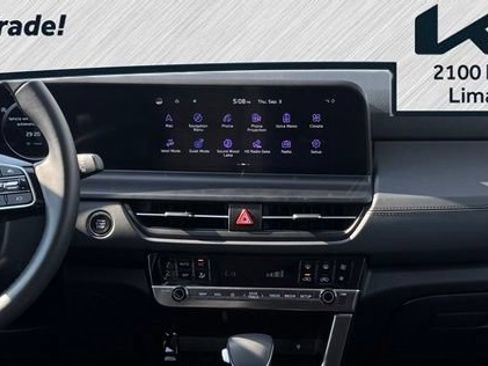 Used 2025 Kia Seltos EX w/ EX Sunroof Package AWD/4WD image 10