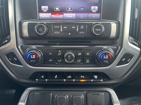 Used 2015 GMC Sierra 3500 SLT w/ Duramax Plus Package AWD/4WD image 4