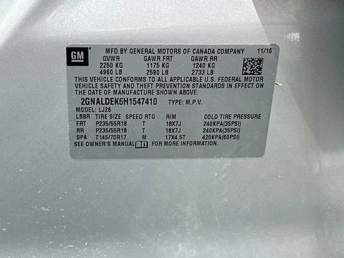 Used 2017 Chevrolet Equinox Premier w/ Enhanced Convenience Package FWD image 34