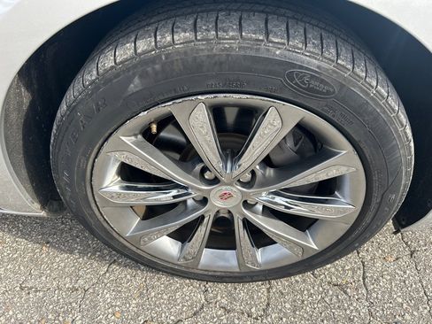 Used 2013 Cadillac XTS Luxury w/ Driver Awareness Package image 23