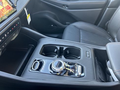 New 2026 Jeep Cherokee Overland AWD/4WD image 24