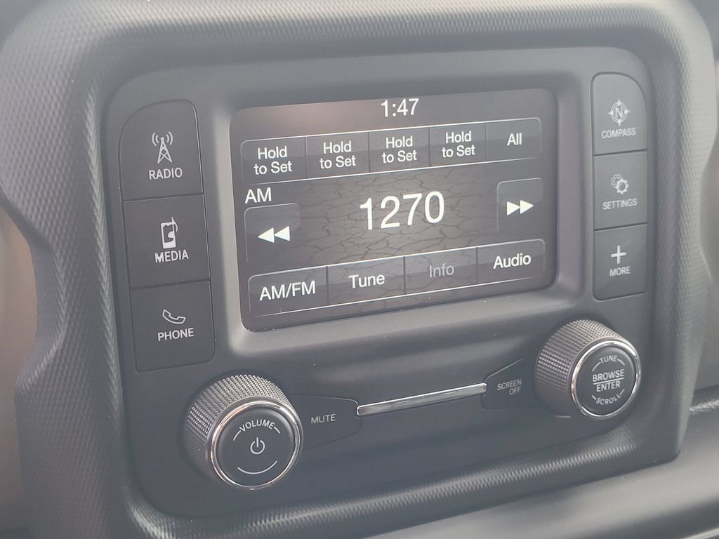 Used 2018 Jeep Wrangler Unlimited Sport AWD/4WD image 15