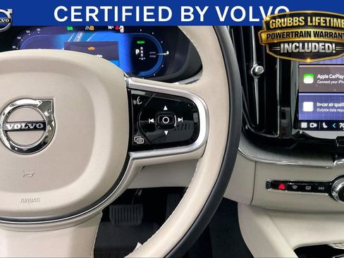 Used 2025 Volvo XC60 T8 Plus w/ Protection Package Premier AWD/4WD image 28