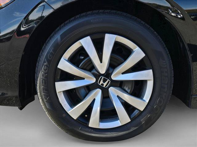 Used 2025 Honda Civic LX image 9