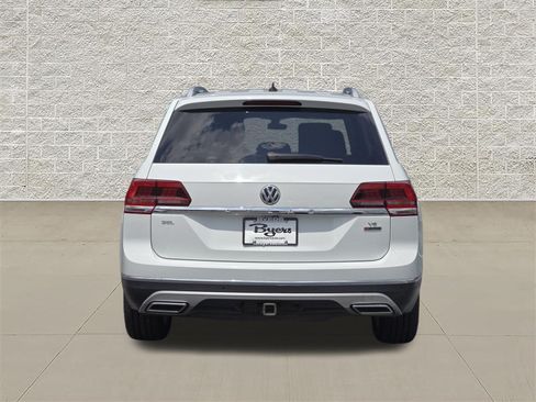 Used 2018 Volkswagen Atlas SEL Premium AWD/4WD image 6