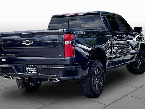 Used 2023 Chevrolet Silverado 1500 LT Trail Boss w/ LT Trail Boss Premium Package AWD/4WD image 13