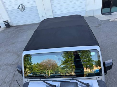 Used 2017 Jeep Wrangler Unlimited Sport w/ Quick Order Package 24S image 14