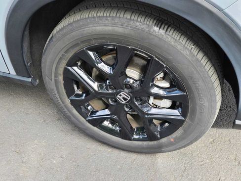 Used 2024 Honda HR-V Sport image 9