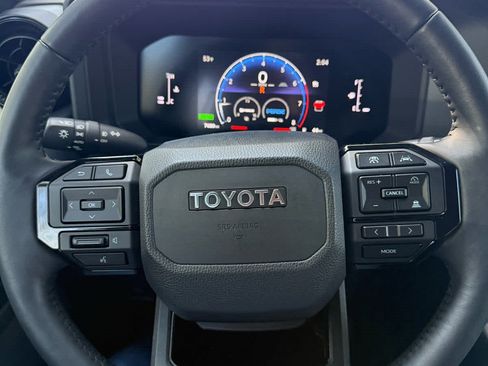 Used 2025 Toyota Land Cruiser 1958 image 22