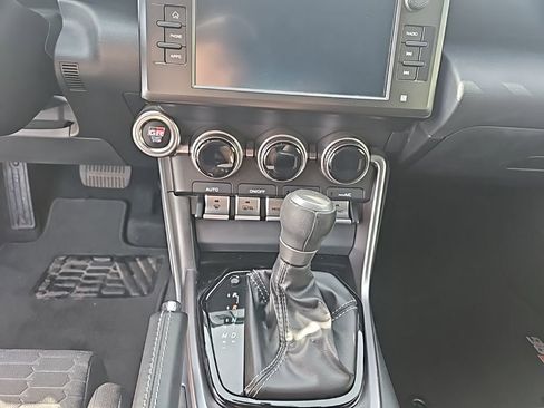 Used 2023 Toyota GR86 Base image 20