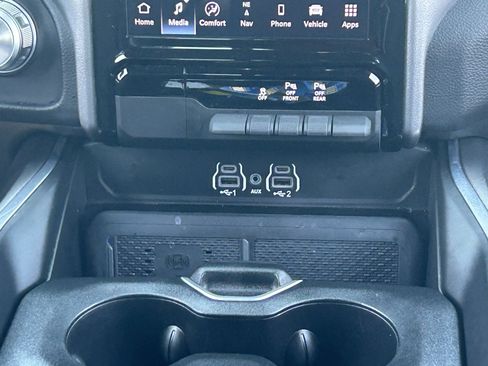 Used 2025 RAM 1500 Laramie w/ Sport Appearance Package AWD/4WD image 21