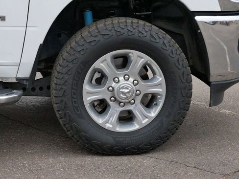 Used 2025 RAM 2500 Big Horn AWD/4WD image 7