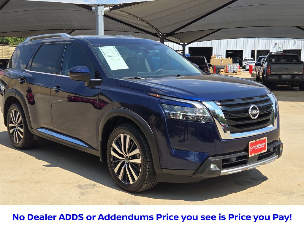 Certified 2022 Nissan Pathfinder Platinum w/ Cargo Package AWD/4WD image 14