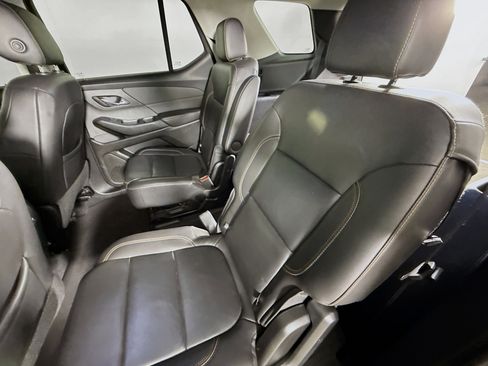 Used 2021 Chevrolet Traverse RS image 29