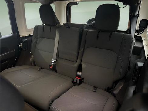 Used 2022 Jeep Wrangler Unlimited Rubicon 4xe w/ Cold Weather Group image 19