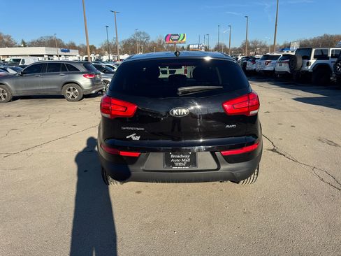 Used 2015 Kia Sportage LX image 4