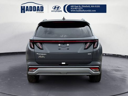 Used 2025 Hyundai Tucson Limited AWD/4WD image 4